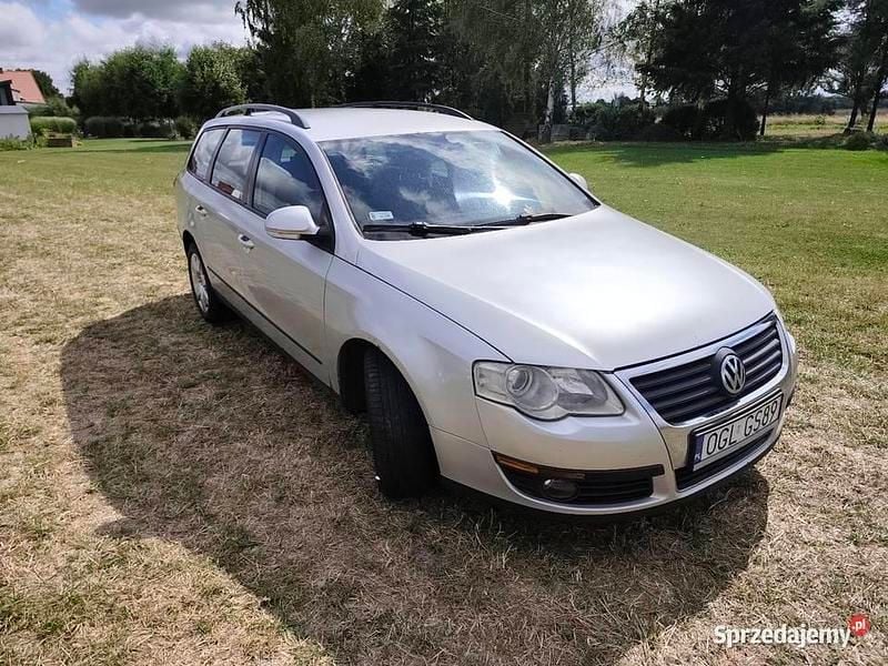 Używany 2006 VW Passat Kombi | 2950 zł (Super Cena) - Obraz 1/4