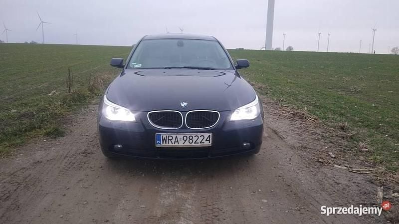 Używany BMW 523 Sport Line 177 KM (130 kW) 2005 Granatowy Sedan/Limuzyna