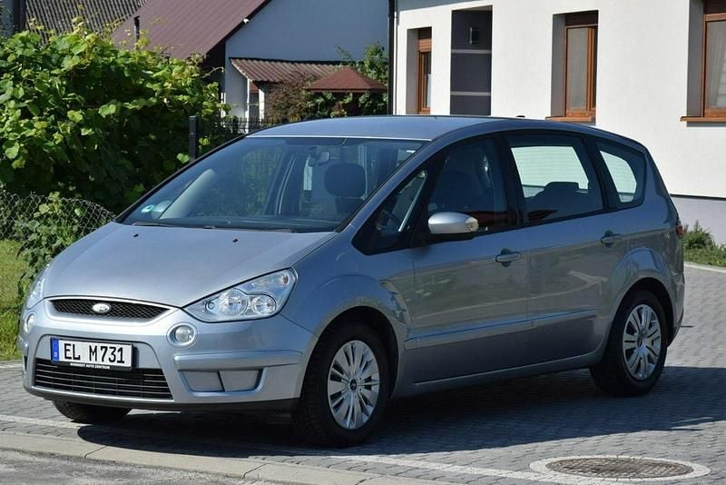 Szary (metalik) Używany 2009 Ford S-MAX S Minivan | 16 900 zł (Dobra cena) - Obraz 1/4