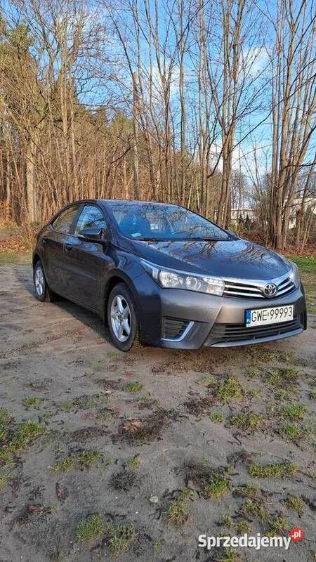 Grafitowy Używany 2014 Toyota Corolla Sedan/Limuzyna | 30 900 zł (Uczciwa cena) - Obraz 1/4
