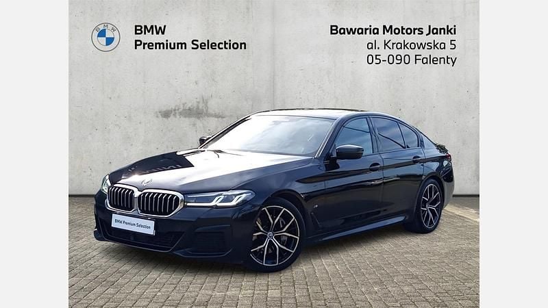 Czarny szafir metalizowany Używany 2022 BMW 540 Shadowline Sedan/Limuzyna | 239 900 zł (Uczciwa cena) - Obraz 1/3