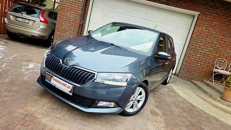 Używany Skoda Fabia Ambition 2021 Czarny Hatchback