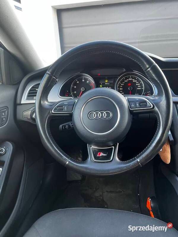 Używany 2012 Audi A5 Comfort Coupe | 57 000 zł (Drogi) - Obraz 1/4