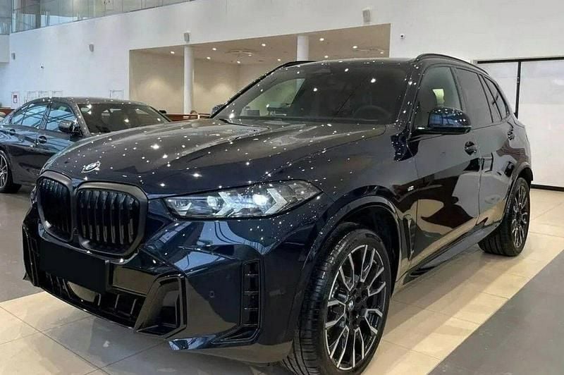 Czarny Nowe 2025 BMW X5 M Sport SUV | 387 625 zł (Super Cena) - Obraz 1/4