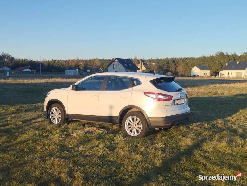 Biały Używany 2014 Nissan Qashqai SUV | 44 000 zł (Uczciwa cena) - Obraz 1/4