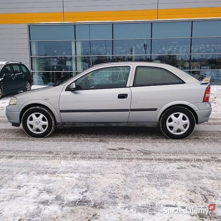 Używany Opel Astra 2002 Inny kolor Coupe