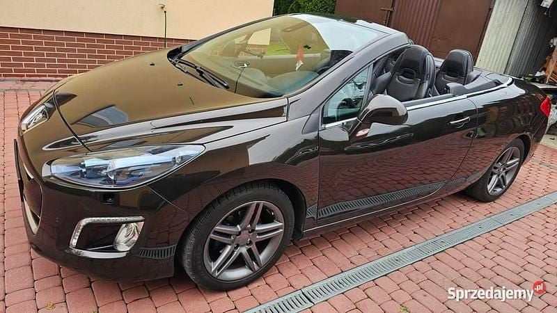 Brązowy Używany 2011 Peugeot 308 CC Kabriolet | 24 500 zł - Obraz 1/4