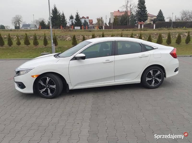 Używany Honda Civic 158 KM (116 kW) 2018 Sedan/Limuzyna