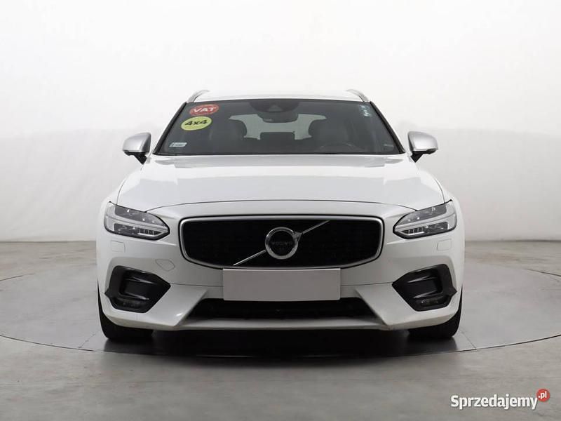 Biały Używany 2018 Volvo V90 Kombi | 91 999 zł (Uczciwa cena) - Obraz 1/4