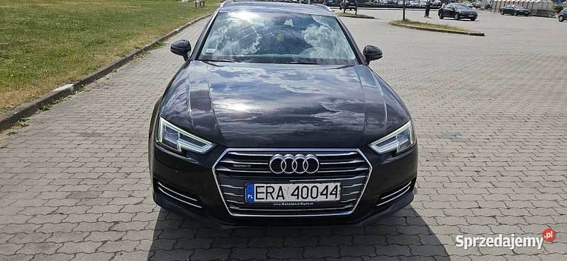 Czarny Używany 2016 Audi A4 Sport Kombi | 49 999 zł (Dobra cena) - Obraz 1/4