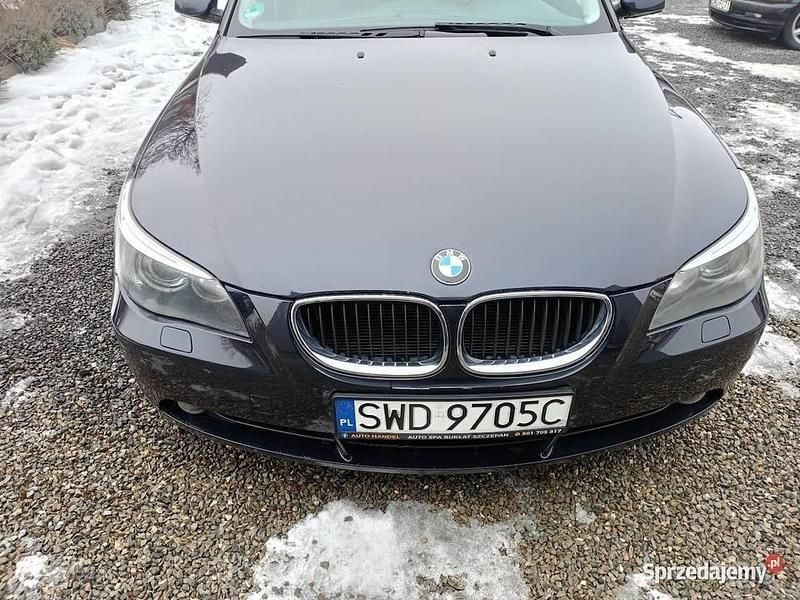 Używany BMW 520 2006 Granatowy Kombi