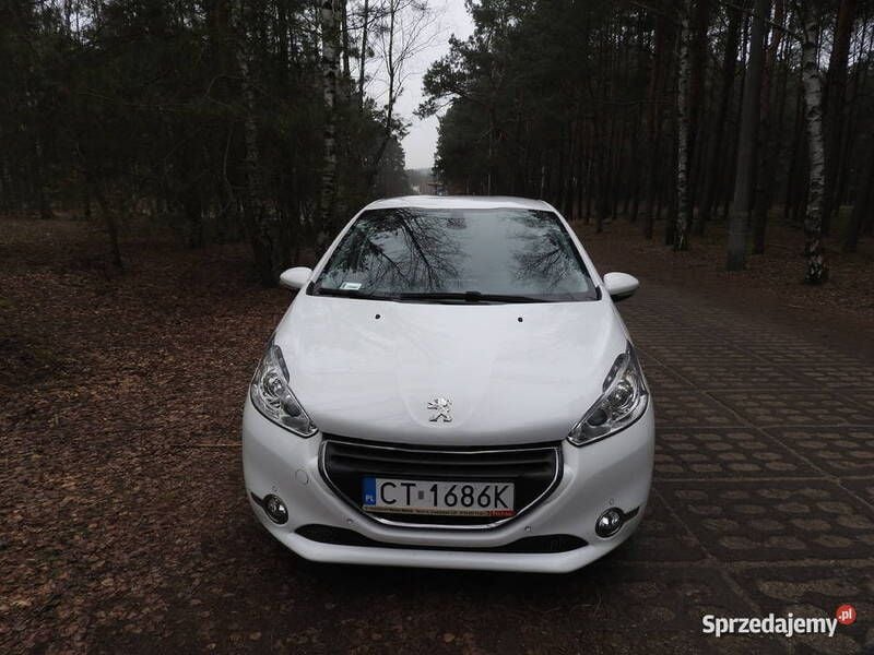 Używany 2013 Peugeot 208 Hatchback | 27 700 zł (Uczciwa cena) - Obraz 1/4