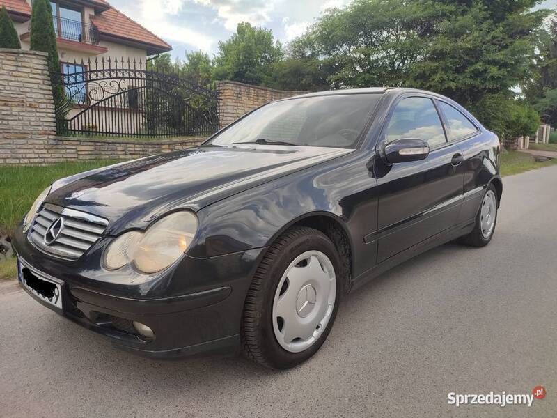 Używany 2003 Mercedes C180 Coupe | 7900 zł - Obraz 1/4