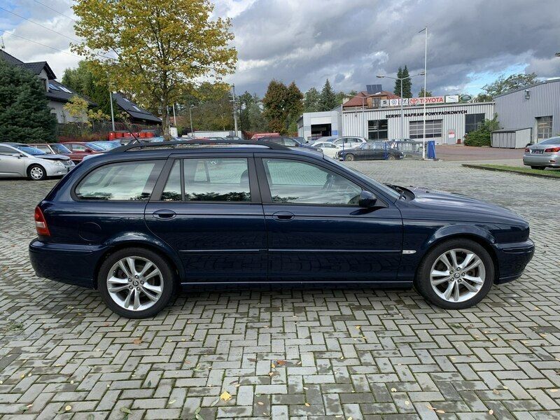 Używany Jaguar X-type 130 KM (95 kW) 2007 Granatowy Sedan/Limuzyna