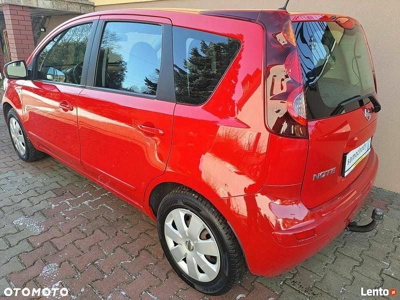 Używany Nissan Note Acenta 88 KM (64 kW) 2009 Czerwony Minivan