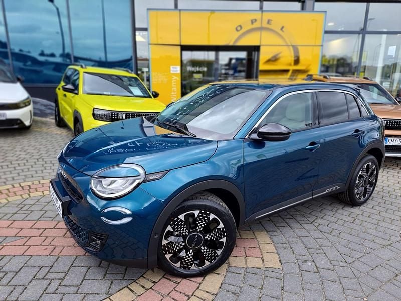 Lakier metalizowany zielony mare Nowe 2025 Fiat 600 La Prima SUV | 103 393 zł (Uczciwa cena) - Obraz 1/4