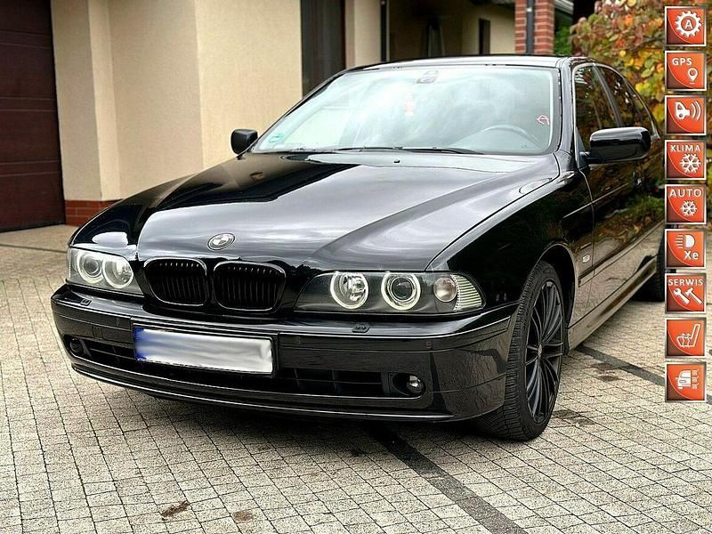 Czarny Używany 2001 BMW 520 Exclusive Sedan/Limuzyna | 11 900 zł - Obraz 1/4