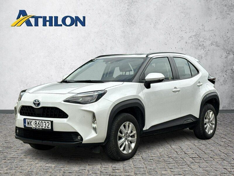 Biały Używany 2022 Toyota Yaris Hybrid Hatchback | 69 600 zł (Uczciwa cena) - Obraz 1/4