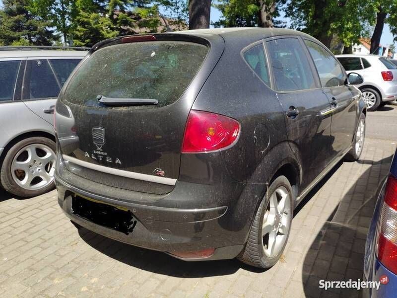 Czarny Używany 2005 Seat Altea FR Minivan | 8950 zł (Uczciwa cena) - Obraz 1/4