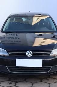 Używany VW Jetta 105 KM (77 kW) 2013 Czarny Sedan/Limuzyna