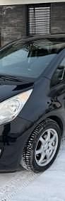 Używany Kia Venga 90 KM (66 kW) 2010 Czarny Hatchback