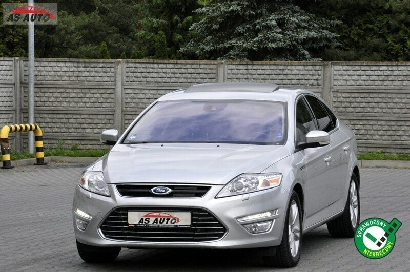 Srebrny Używany 2012 Ford Mondeo Titanium X Hatchback | 39 900 zł - Obraz 1/4