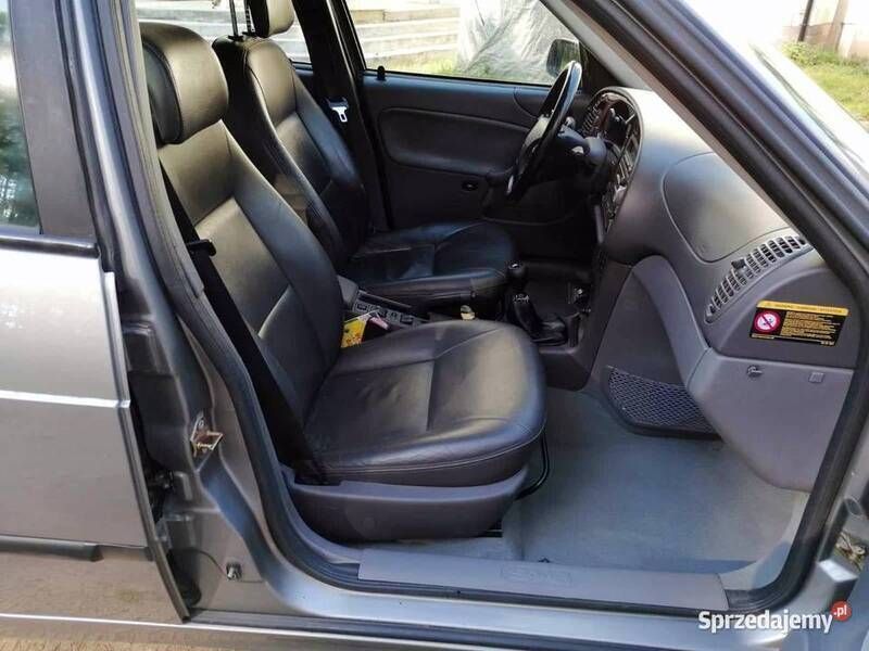 Używany 2002 Saab 9-3 | 16 500 zł - Obraz 1/4