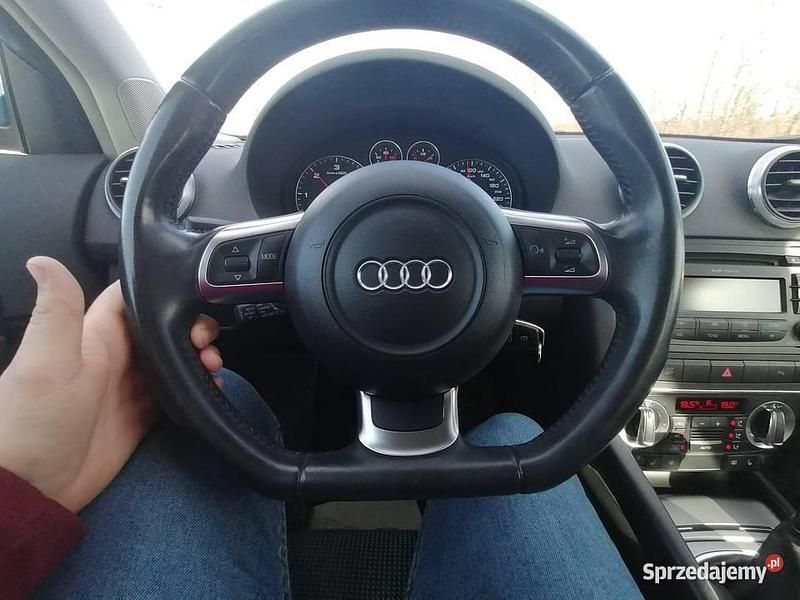 Używany Audi A3 2009 Niebieski Hatchback