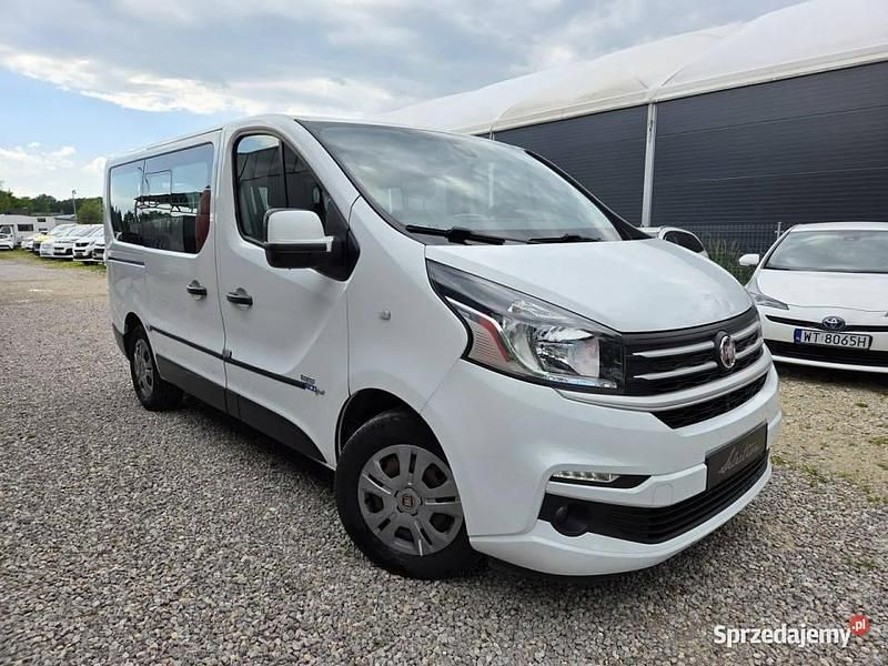 Biały Używany 2018 Fiat Talento Van | 38 900 zł - Obraz 1/4