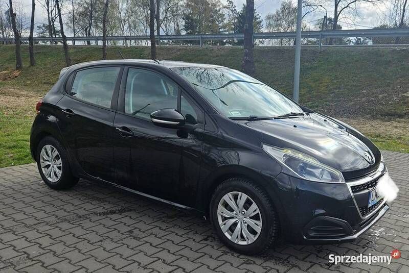 Czarny Używany 2015 Peugeot 208 Hatchback | 21 500 zł (Uczciwa cena) - Obraz 1/4