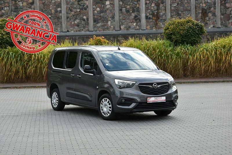 Szary (metalik) Używany 2021 Opel Combo Life Minivan | 60 900 zł (Super Cena) - Obraz 1/4