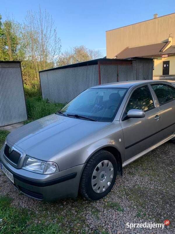 Srebrny Używany 2006 Skoda Octavia Sedan/Limuzyna | 12 500 zł (Uczciwa cena) - Obraz 1/2