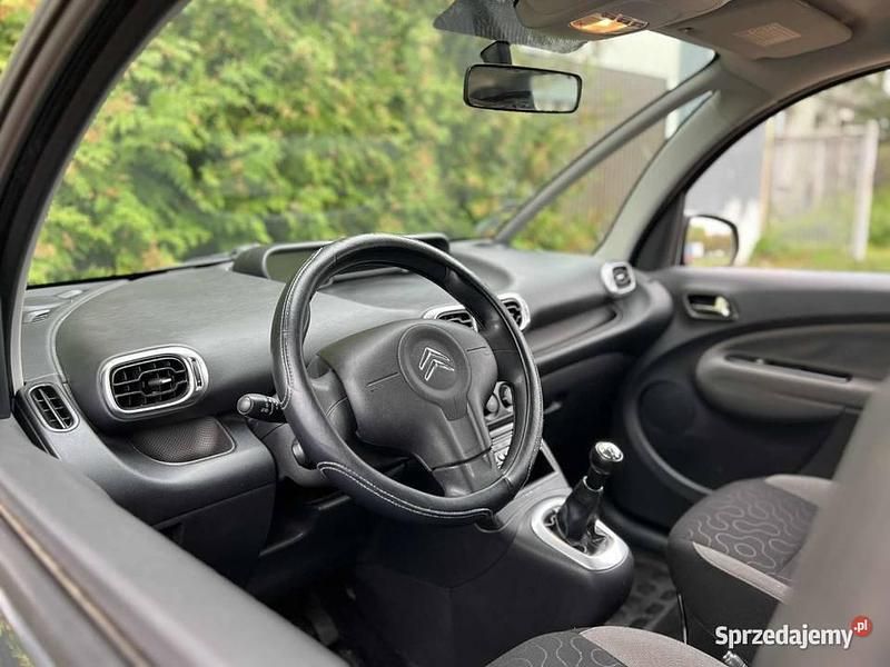 Używany Citroën C3 95 KM (69 kW) 2011 Szary Hatchback