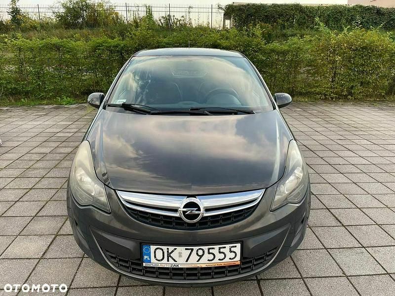 Używany Opel Corsa drive 2014 Szary Sedan/Limuzyna