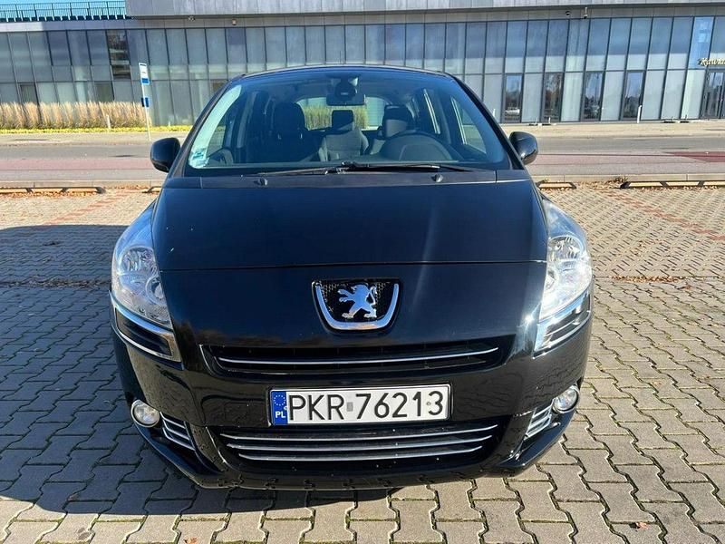 Używany Peugeot 5008 112 KM (82 kW) 2012 Czarny Minivan