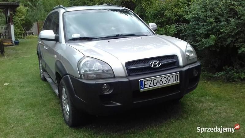 Używany 2006 Hyundai Tucson SUV | 12 500 zł (Uczciwa cena) - Obraz 1/4