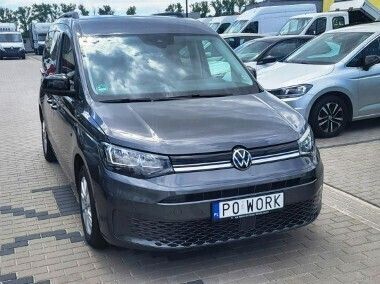 Szary Używany 2022 VW Caddy Minivan | 104 800 zł - Obraz 1/4
