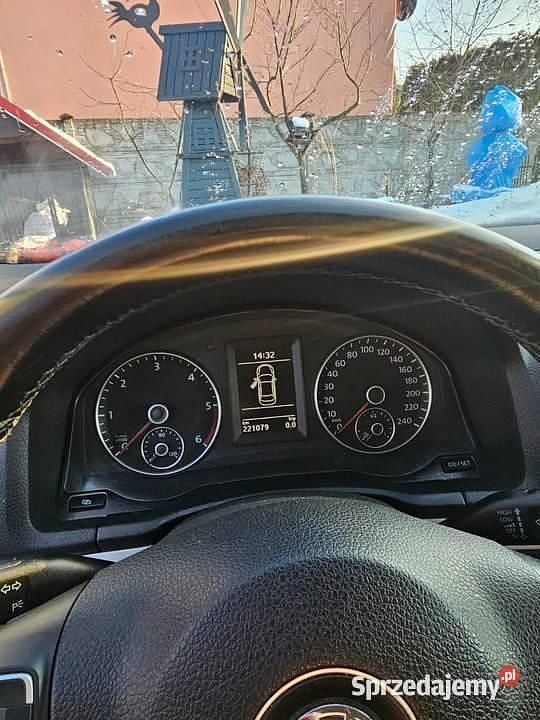 Używany VW Jetta 2010 Czarny Sedan/Limuzyna