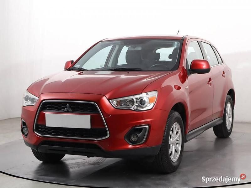 Używany Mitsubishi ASX 117 KM (86 kW) 2016 Czerwony SUV
