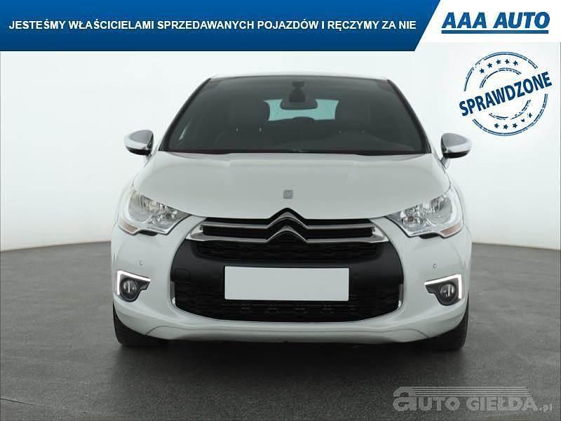 Używany Citroën DS4 2012 Biały Hatchback