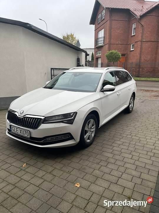 Używany Skoda Superb 2021 Biały Kombi
