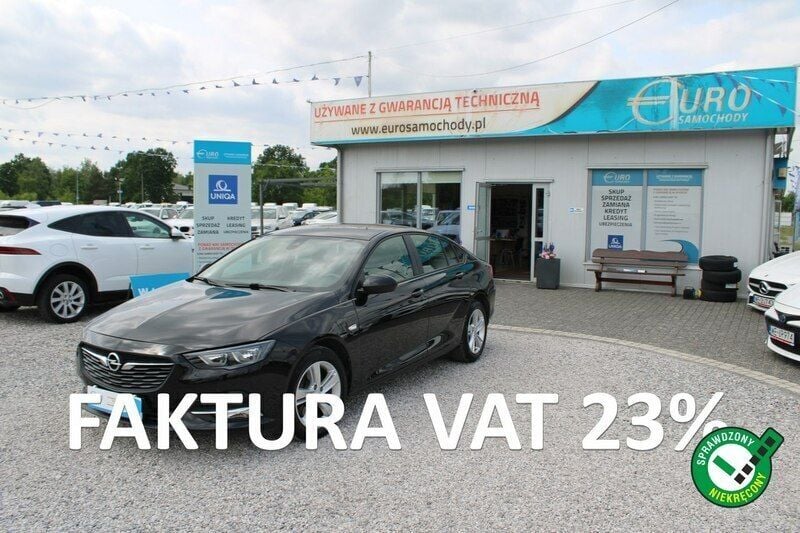 Czarny (metalik) Używany 2020 Opel Insignia Hatchback | 45 447 zł (Dobra cena) - Obraz 1/4