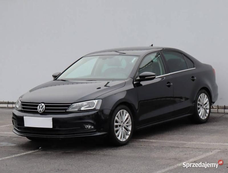 Używany VW Jetta 2014 Czarny Sedan/Limuzyna