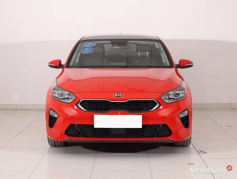 Czerwony Używany 2019 Kia Ceed Hatchback | 67 999 zł (Uczciwa cena) - Obraz 1/4