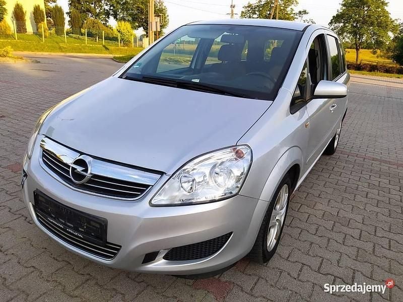 Używany Opel Zafira 116 KM (85 kW) 2009 Minivan