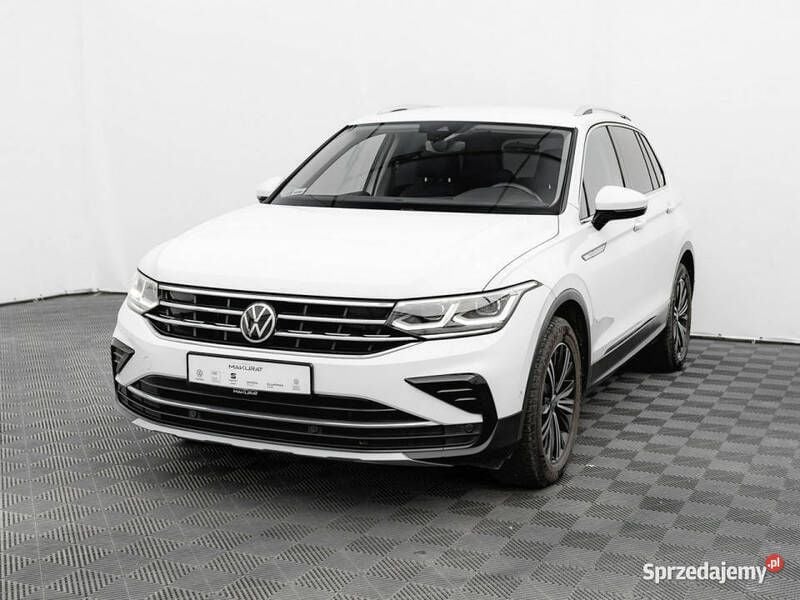 Biały Używany 2021 VW Tiguan SUV | 109 810 zł (Uczciwa cena) - Obraz 1/4