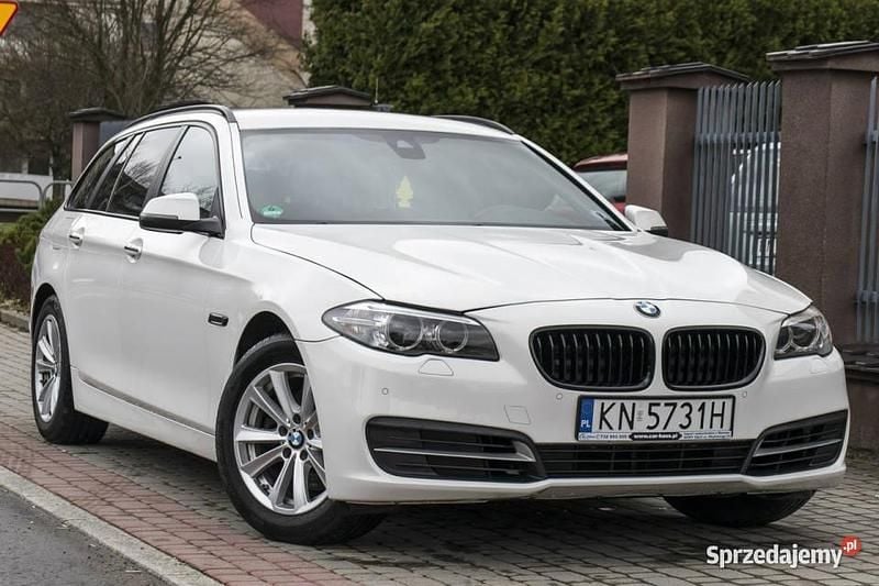 Używany BMW 520 2014 Biały Kombi