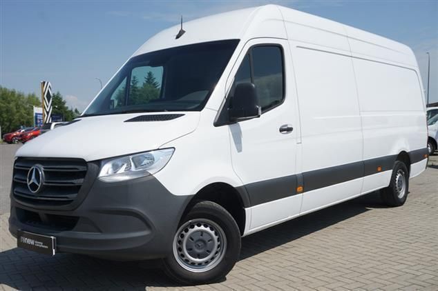 Biały Używany 2020 Mercedes Sprinter Van | 167 900 zł - Obraz 1/4