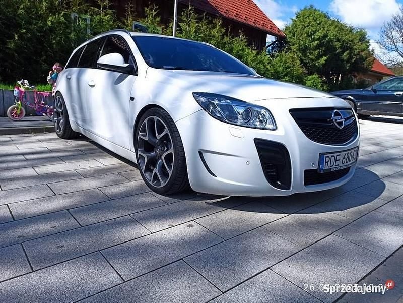 Używany Opel Insignia OPC 2011 Biały Kombi