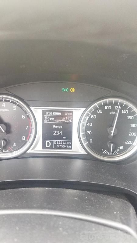 Biały Używany 2017 Suzuki Vitara SUV | 64 000 zł (Uczciwa cena) - Obraz 1/4